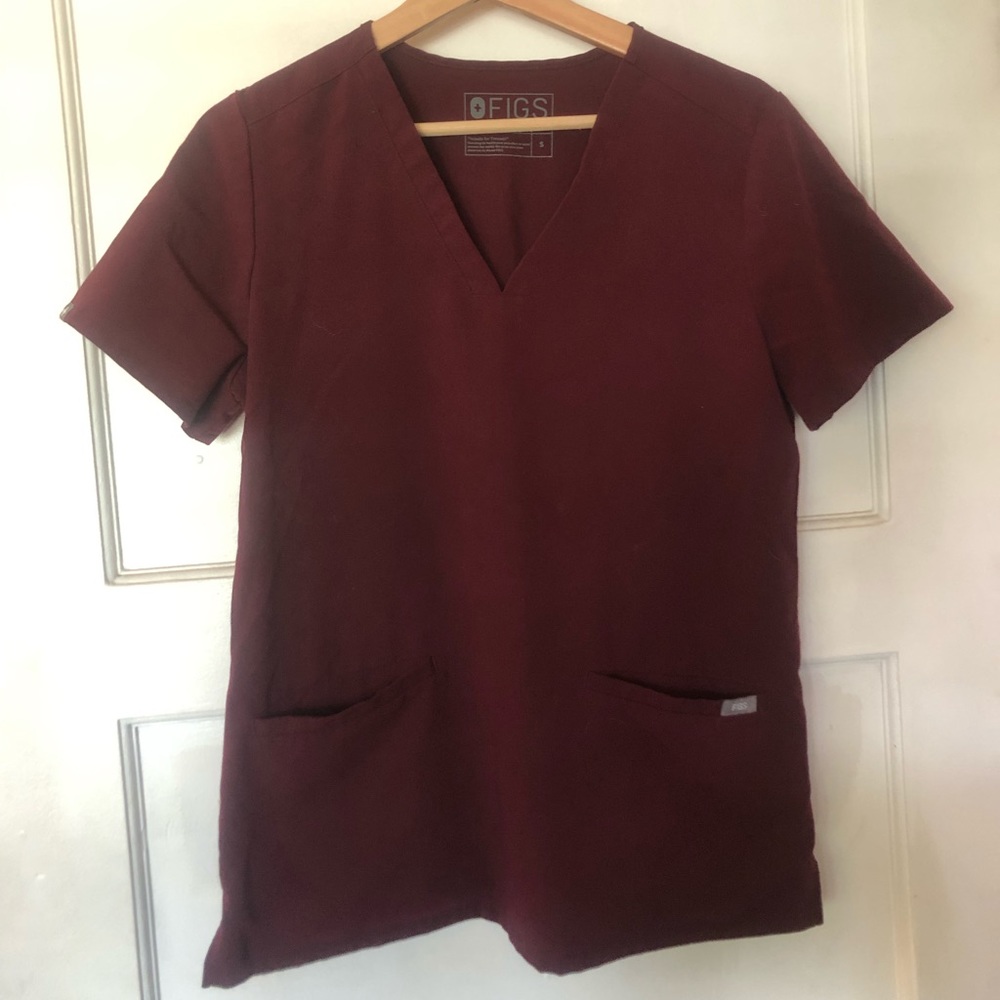 FIGS Maroon Two Pocket Scrub Top